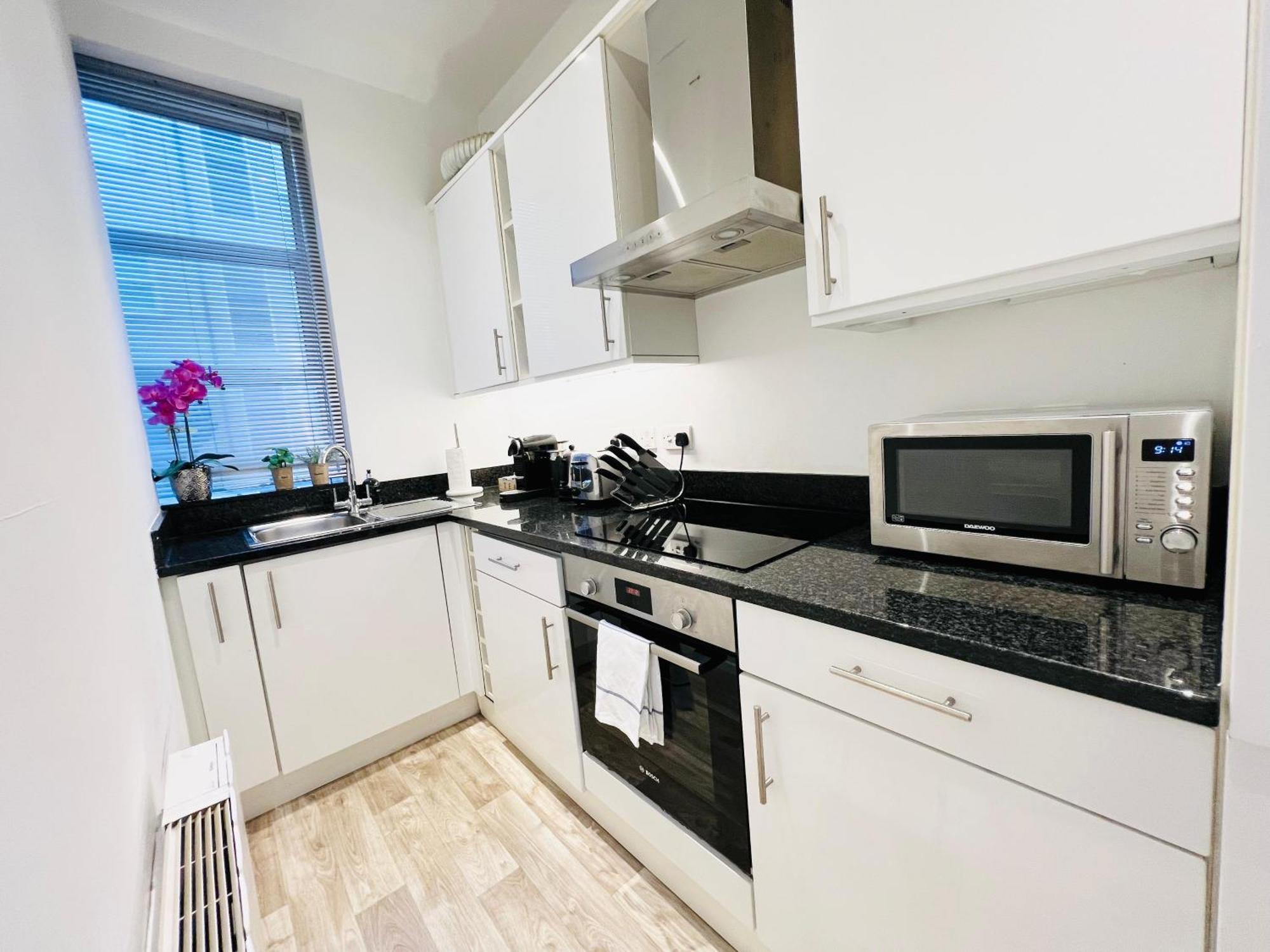 Stylish Flat Steps From Oxford Street! Appartement Londen